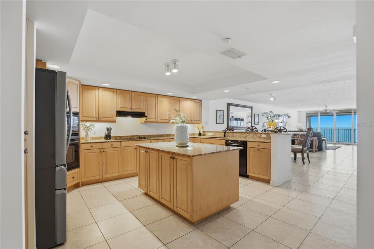 16326 Gulf Boulevard, Unit 307, Redington Beach, FL 33708 Photo