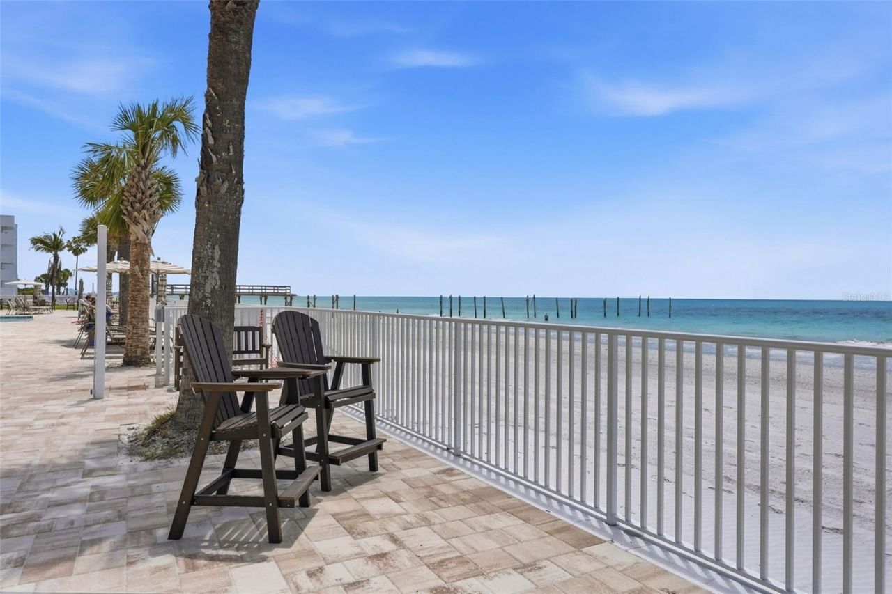 16326 Gulf Boulevard, Unit 307, Redington Beach, FL 33708 Photo