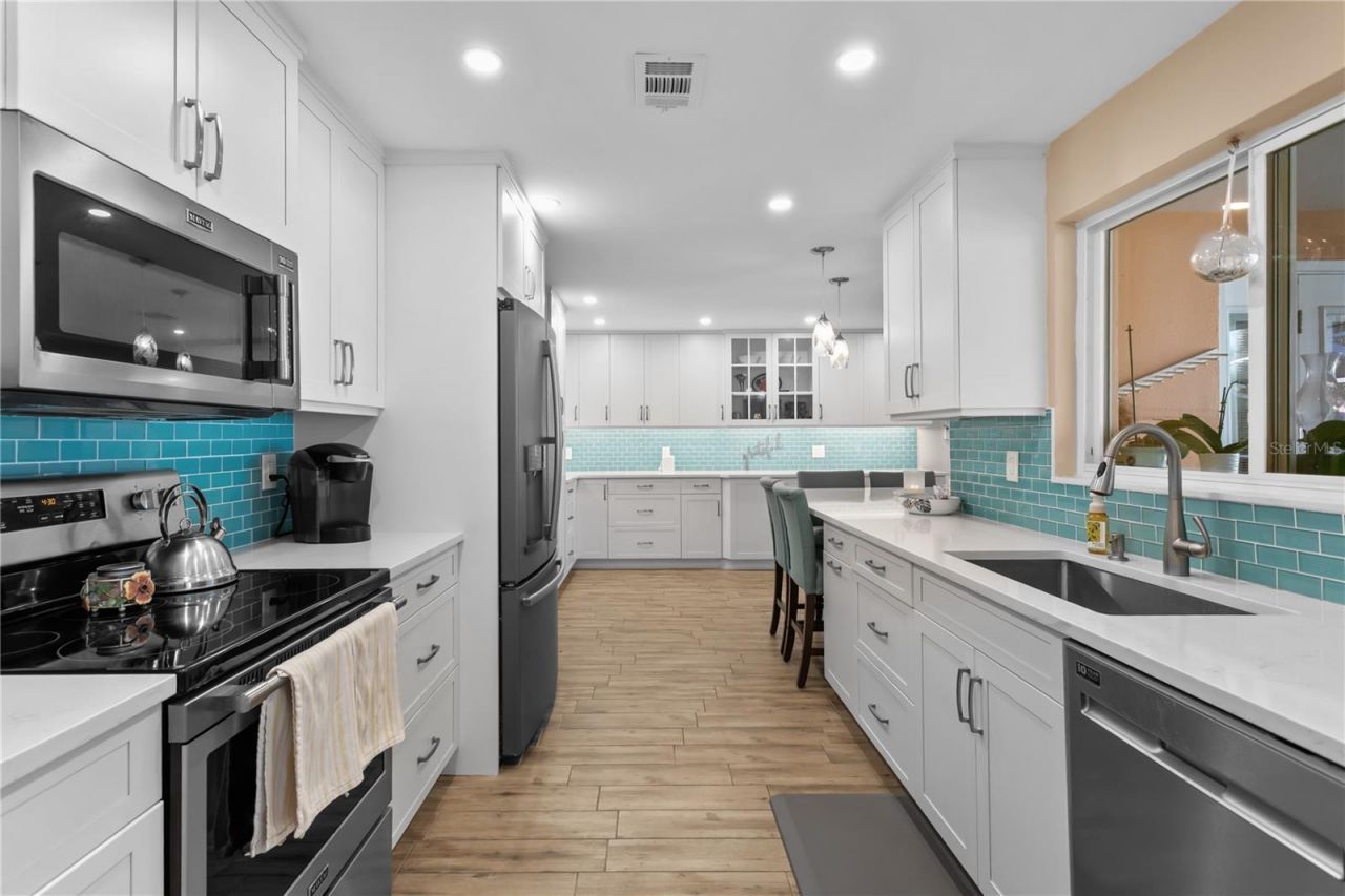 1849 Yale Drive, Clearwater, FL 33765 Photo