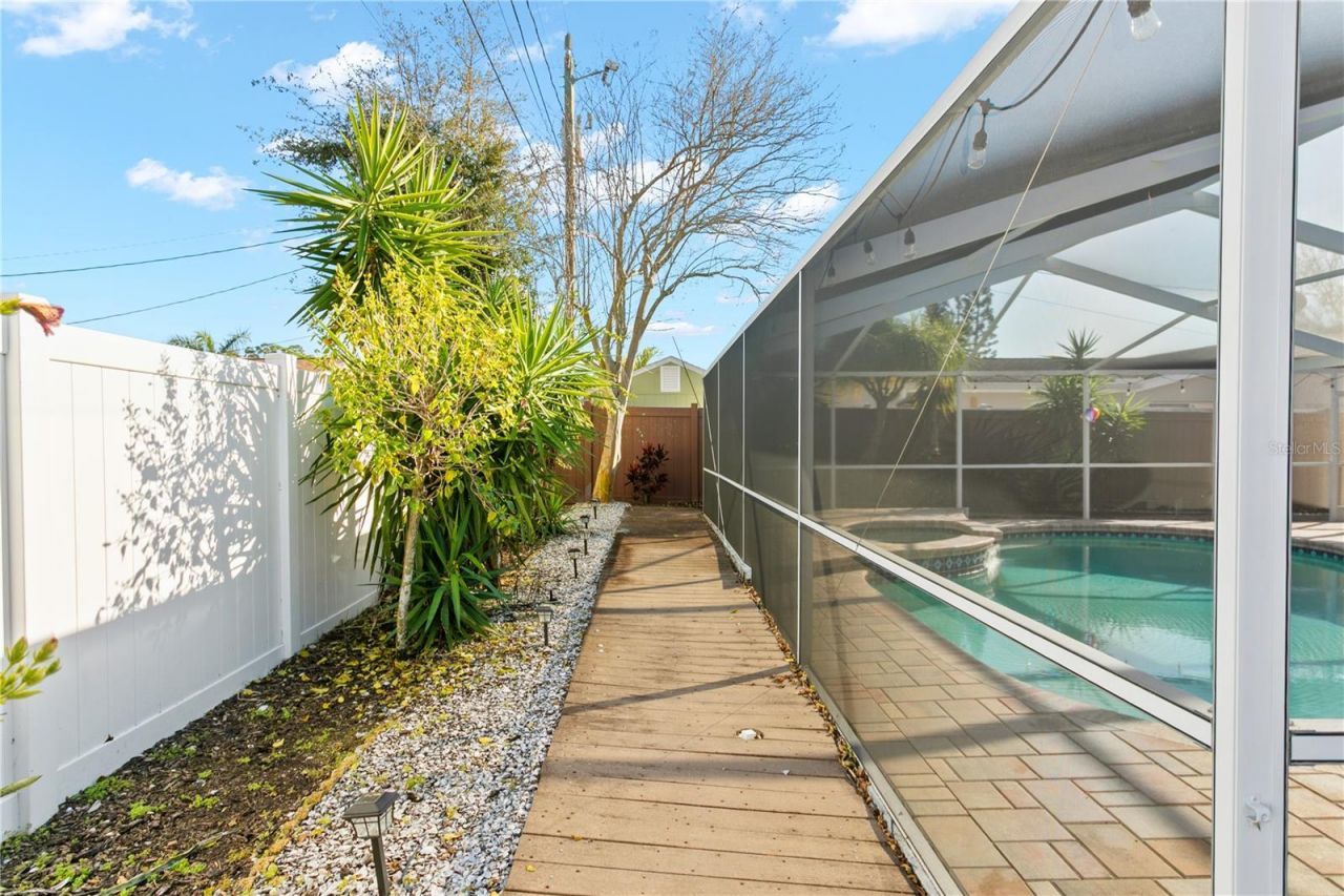 1849 Yale Drive, Clearwater, FL 33765 Photo