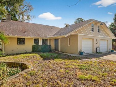 5 VILLAGE DRIVE, ORMOND BEACH, FL 32174