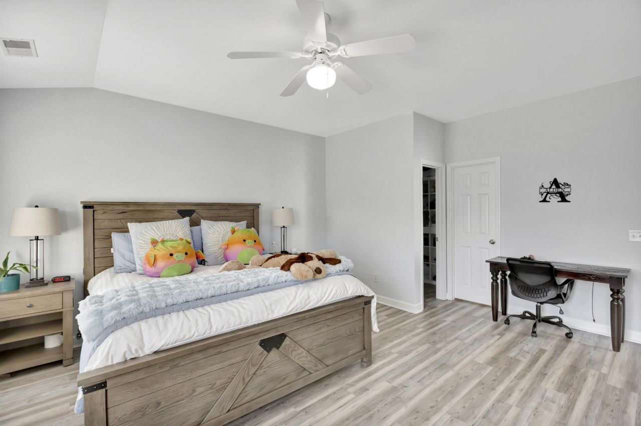 147 Palm Cove Way Photo 16