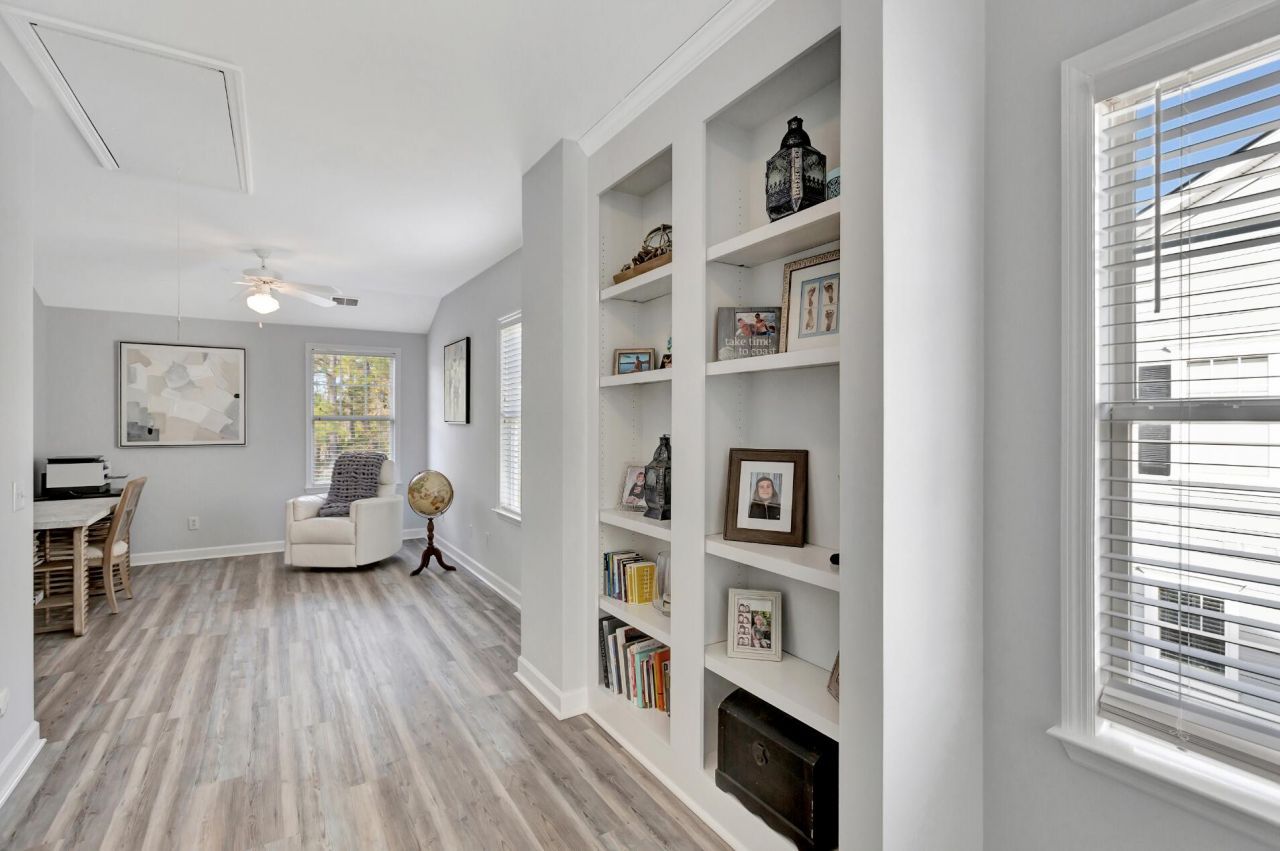 147 Palm Cove Way Photo 24