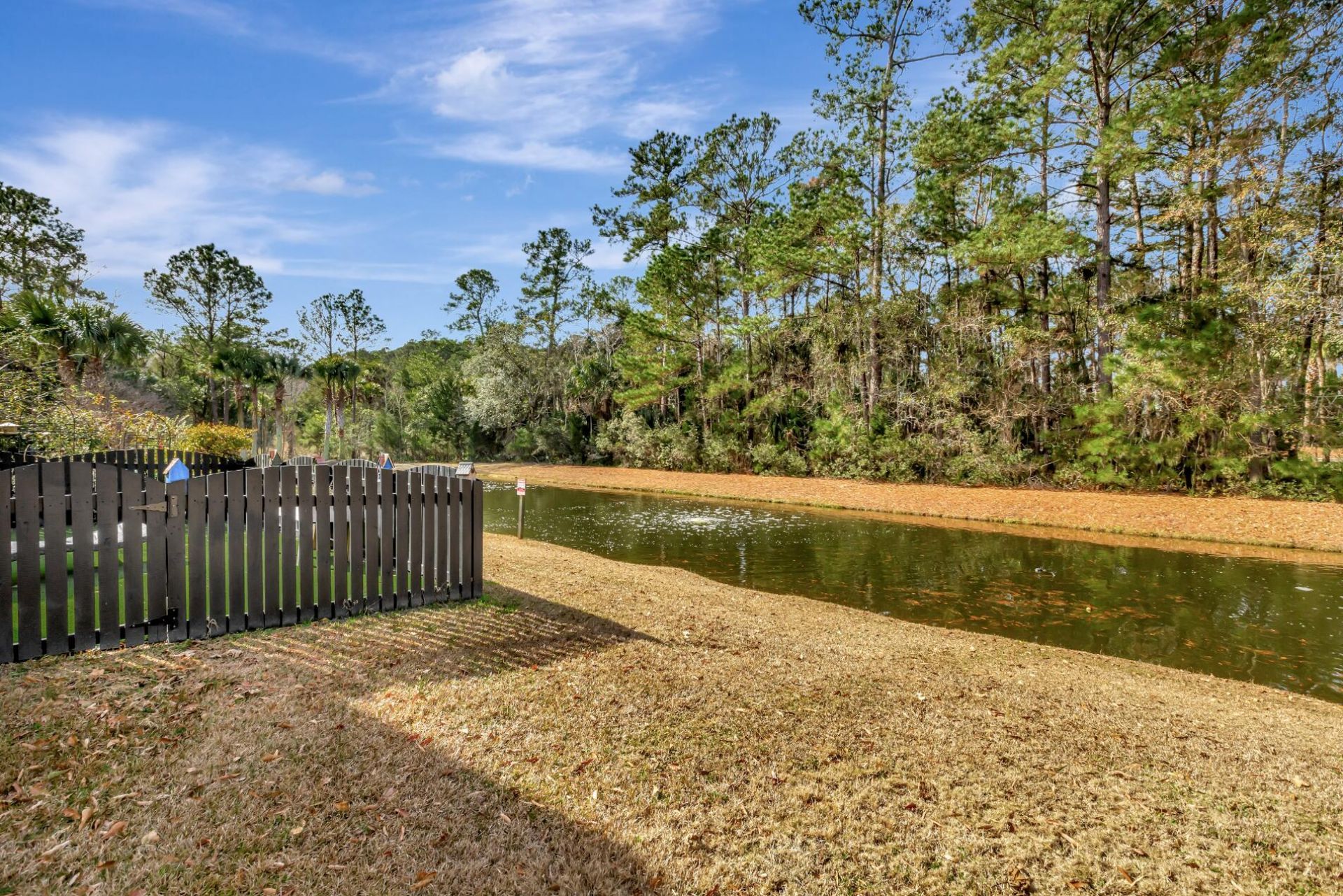 147 Palm Cove Way Photo 34