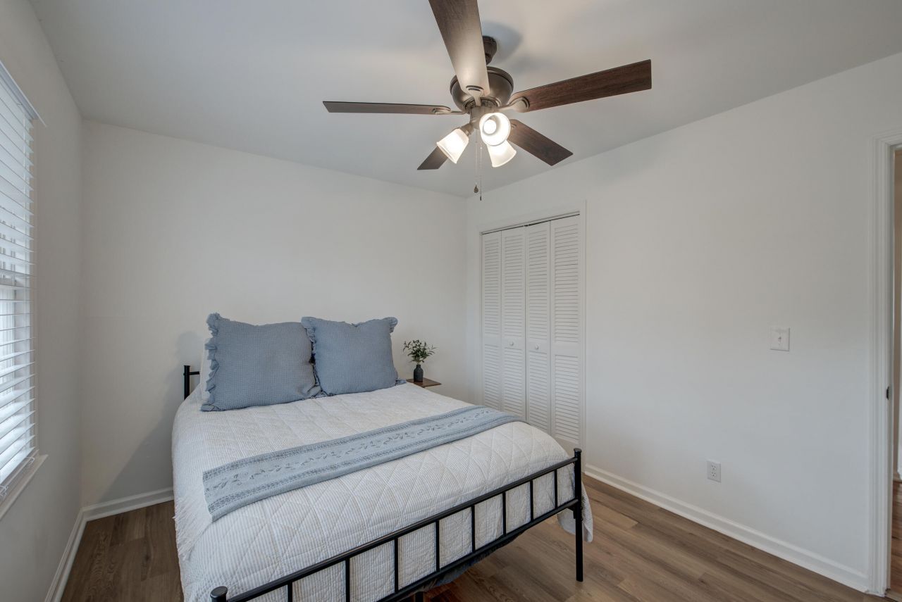 807 Eastern White Pines Road Photo 21