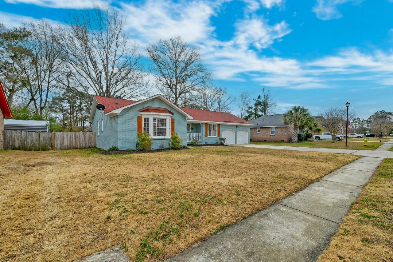 807 Eastern White Pines Road Photo 36