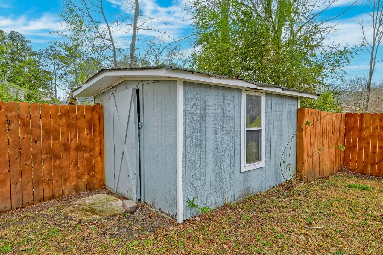 807 Eastern White Pines Road Photo 49