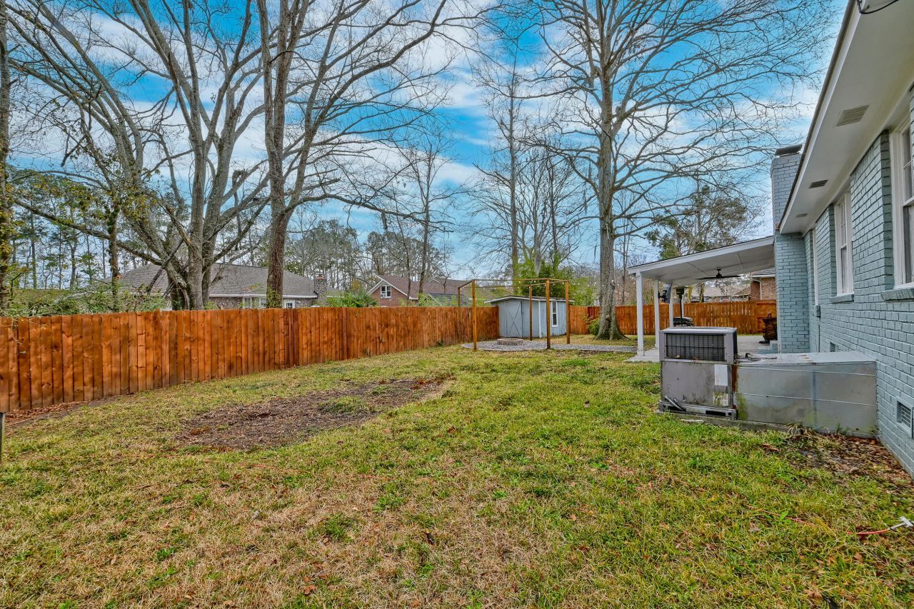 807 Eastern White Pines Road Photo 50