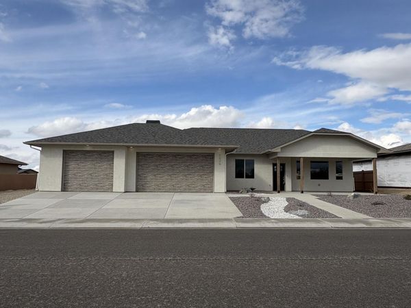 2626 Tiger Eye Lane, Grand Junction, CO 81506