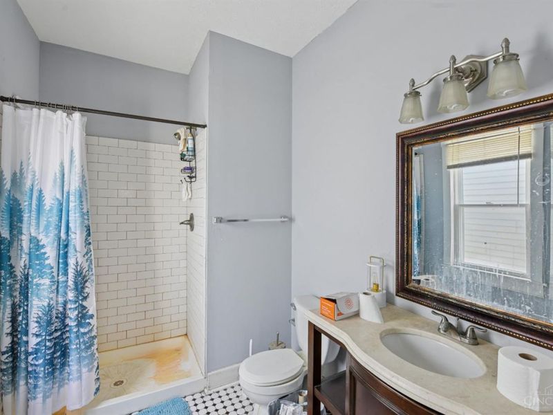 1324 Apjones Street, Cincinnati, OH 45223 Photo 29
