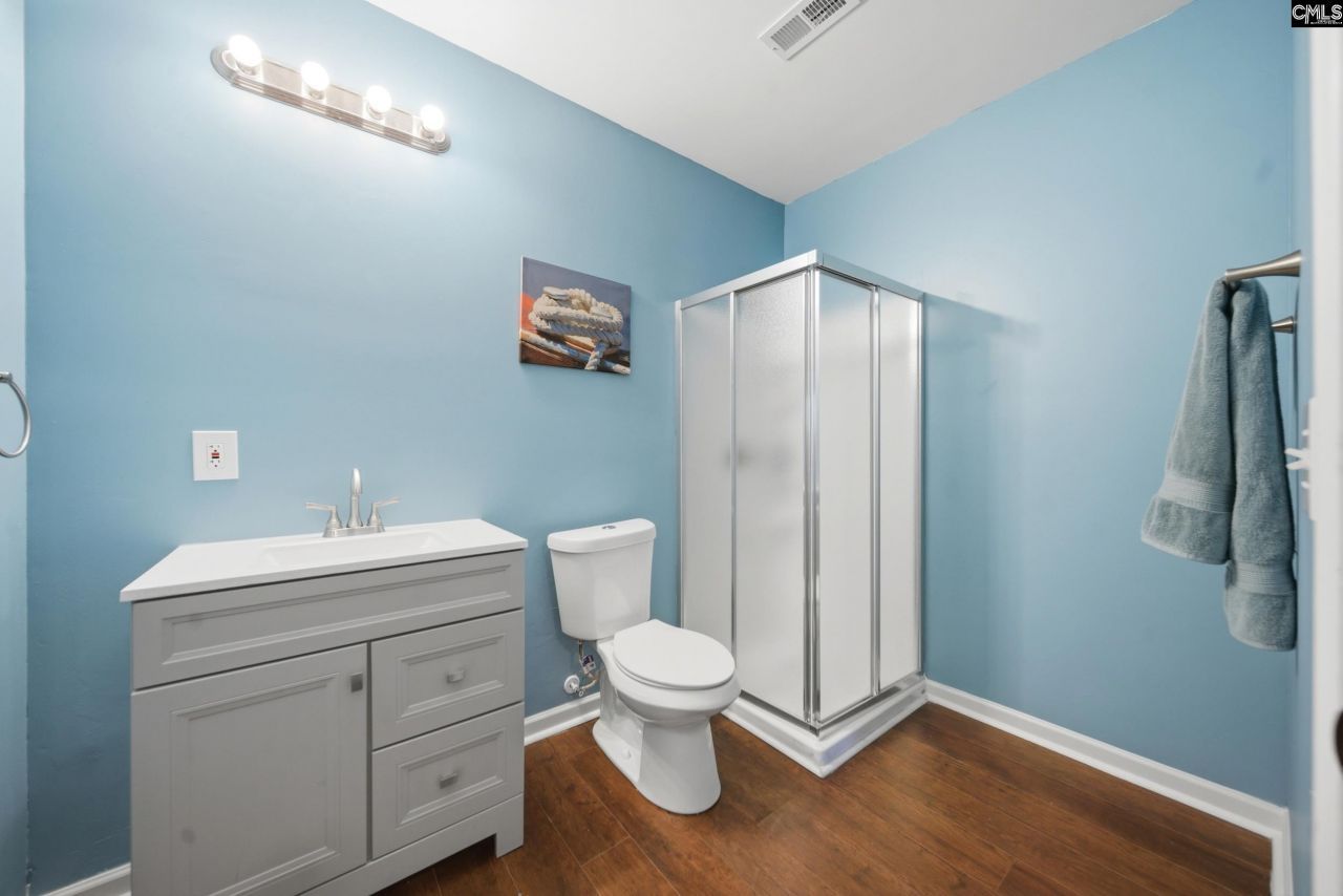 157 Grey Oaks Lane Photo 18