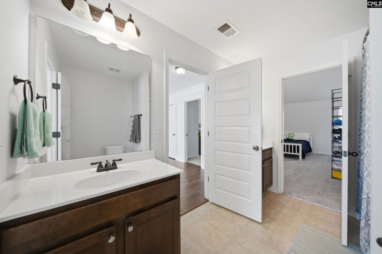 157 Grey Oaks Lane Photo 28