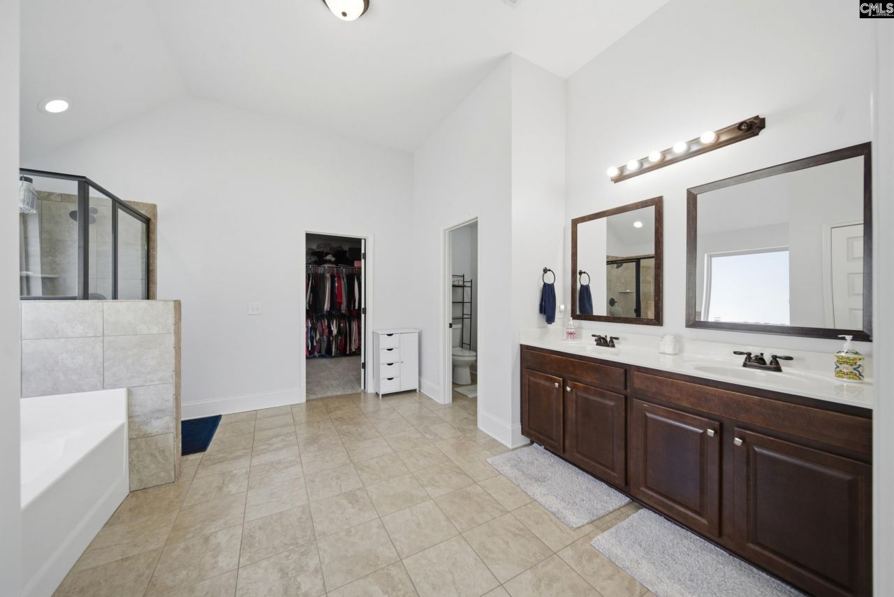 157 Grey Oaks Lane Photo 37