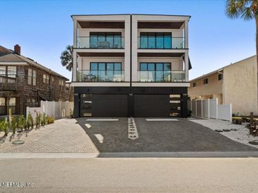 118 13TH Avenue S, Unit 101 B, Jacksonville Beach, FL 32250