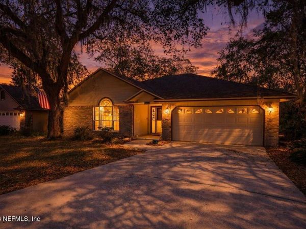 3067 SANS PAREIL Street, Jacksonville, FL 32246