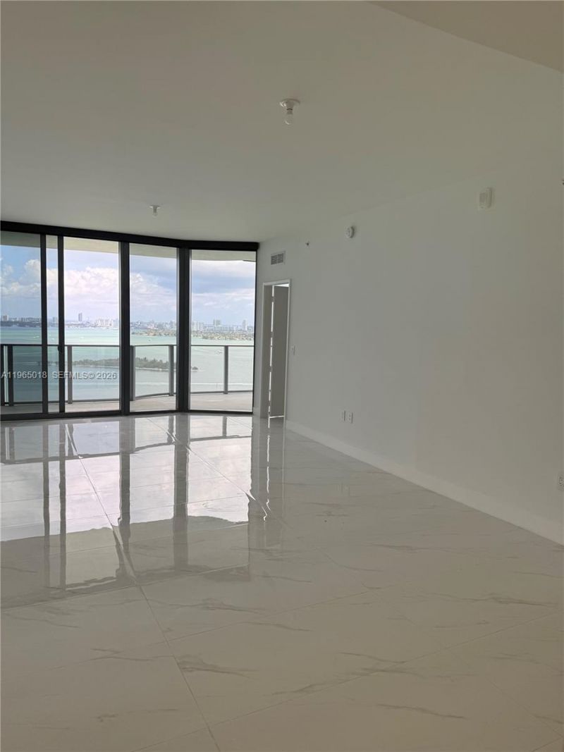 700 NE 24th Street, Unit 2305, Miami, FL 33137 Photo