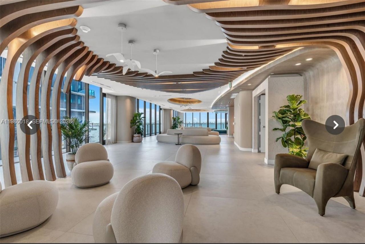 700 NE 24th Street, Unit 2305, Miami, FL 33137 Photo