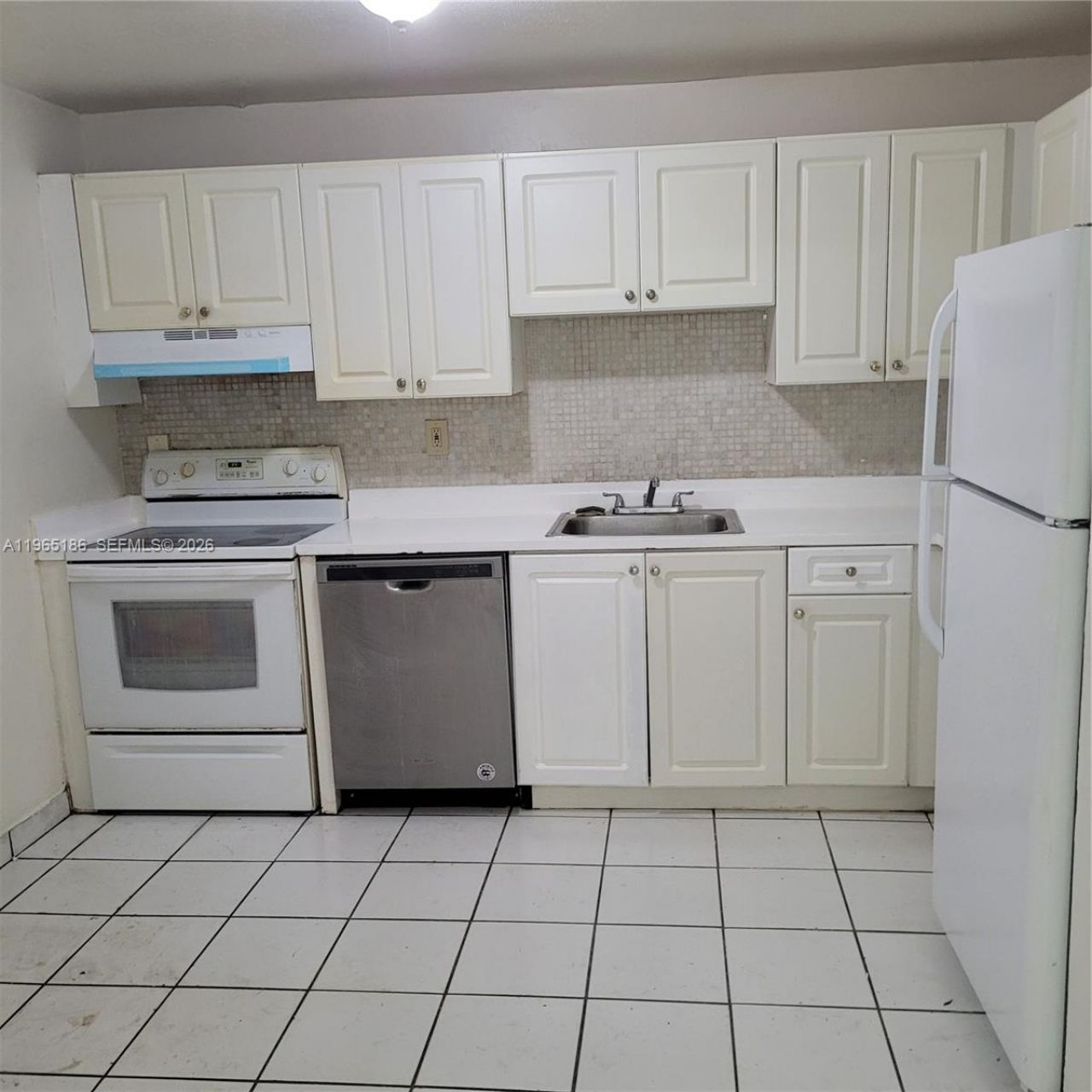 5100 SW 41st St, Unit 221, Pembroke Park, FL 33023 Main Photo
