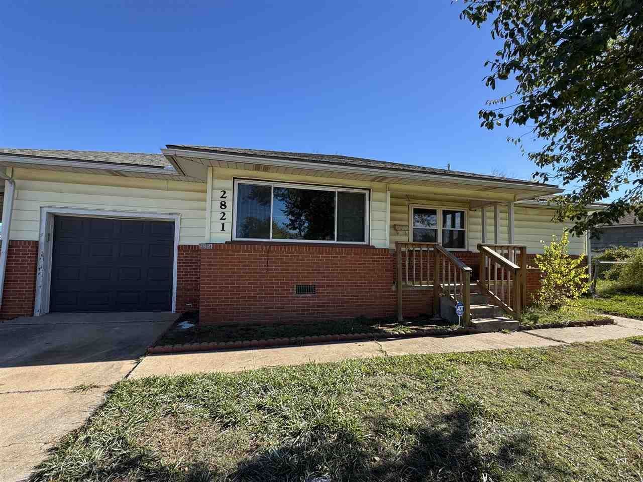 2821 NW 23rd St, Lawton, OK 73505 Main Photo