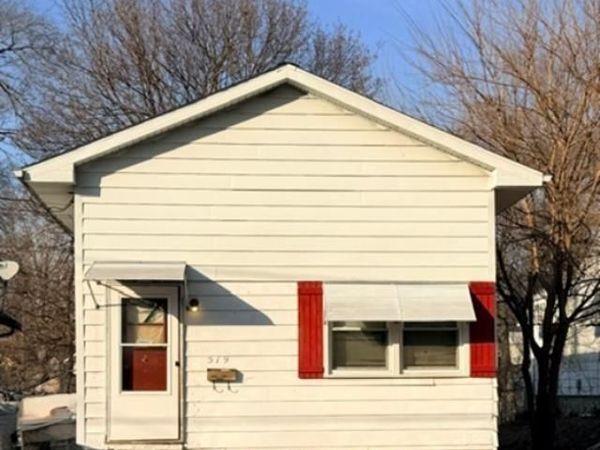 519 E MAYWOOD Avenue, Peoria, IL 61606