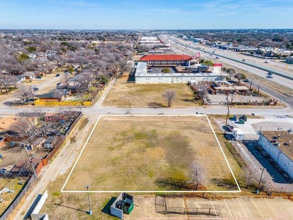 1 Hyde Park Drive, Mesquite, TX 75150