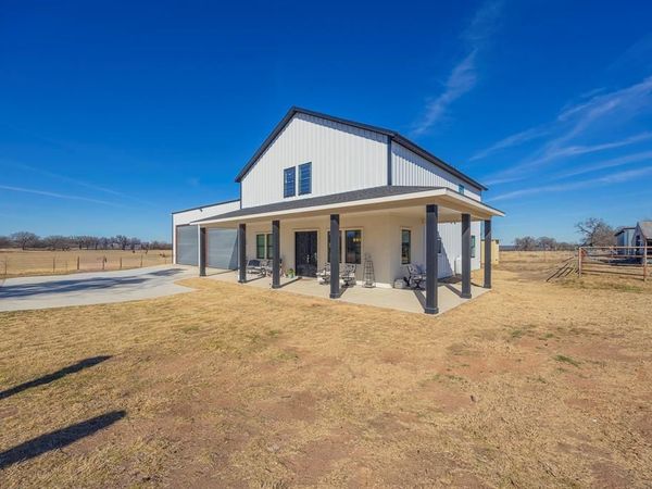 800 E Joplin Road, Bridgeport, TX 76426