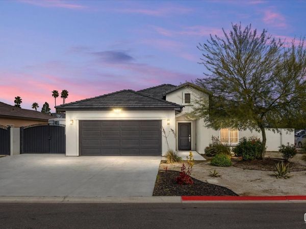 3822 Zamora Street, Bakersfield, CA 93306