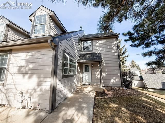 274 Cobblestone Drive, Colorado Springs, CO 80906 Main Photo