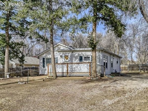 2428 E Monument Street, Colorado Springs, CO 80909