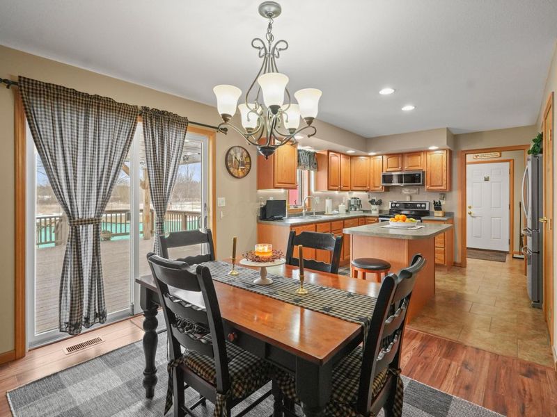 762 Township Road 150, Sullivan, OH 44880 Photo 7