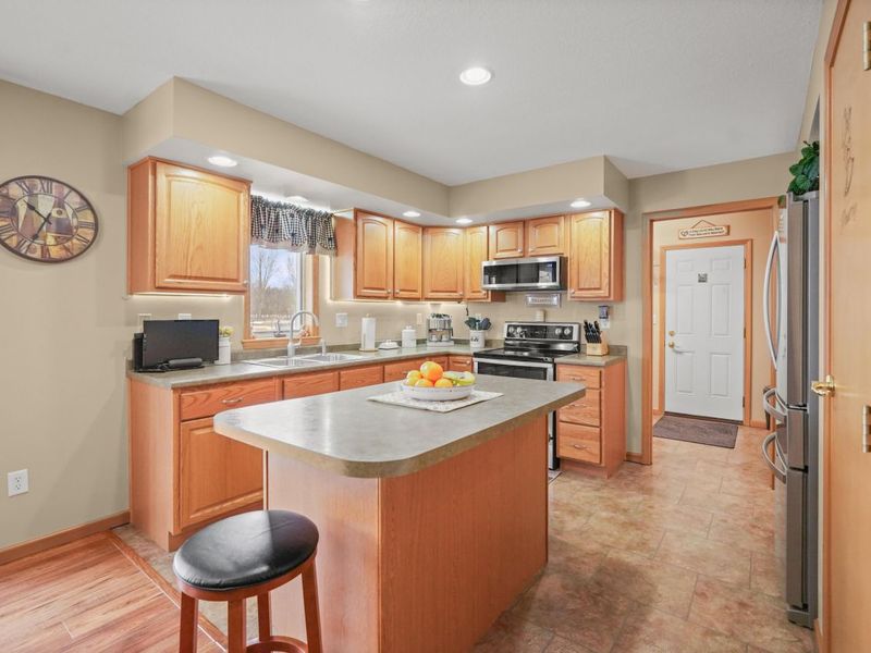 762 Township Road 150, Sullivan, OH 44880 Photo 9