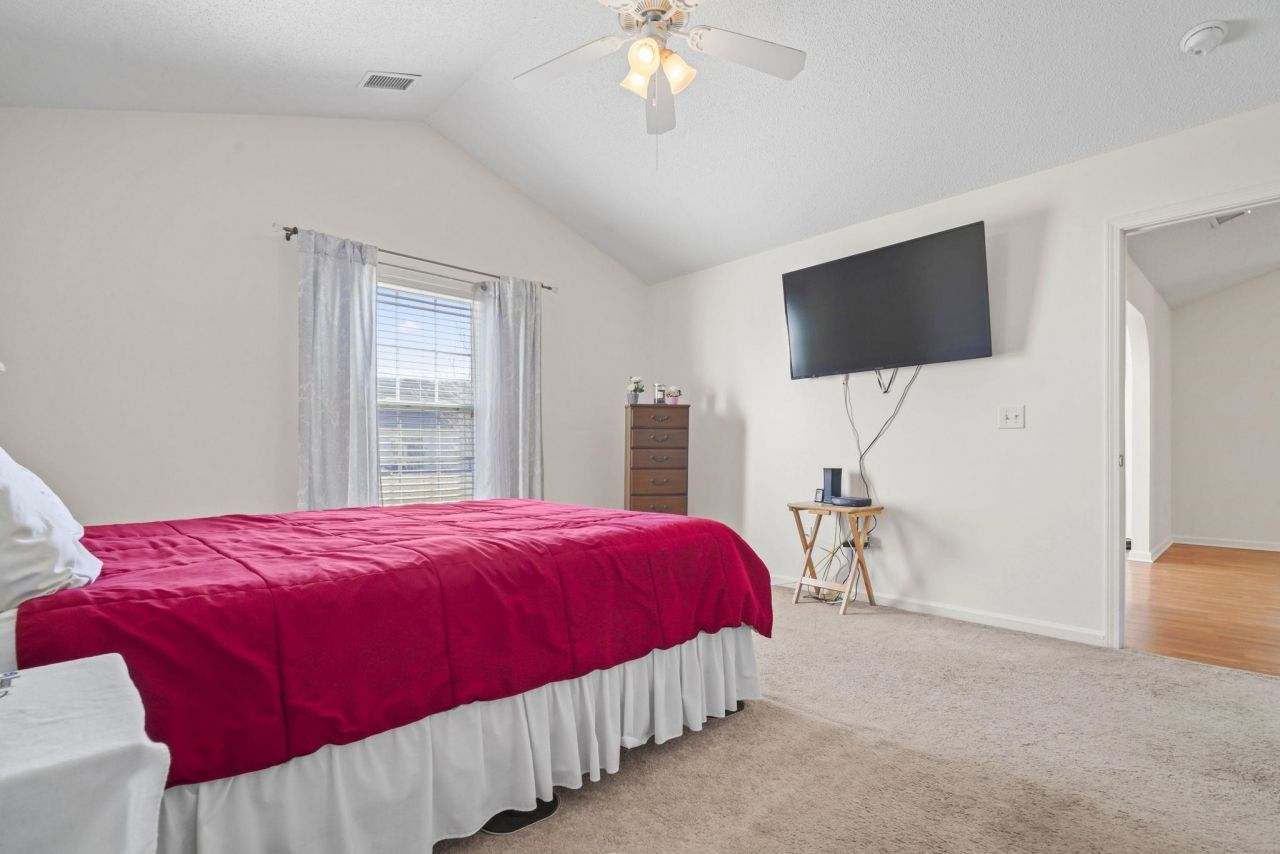 313 Harbour Reef Dr. Photo 25