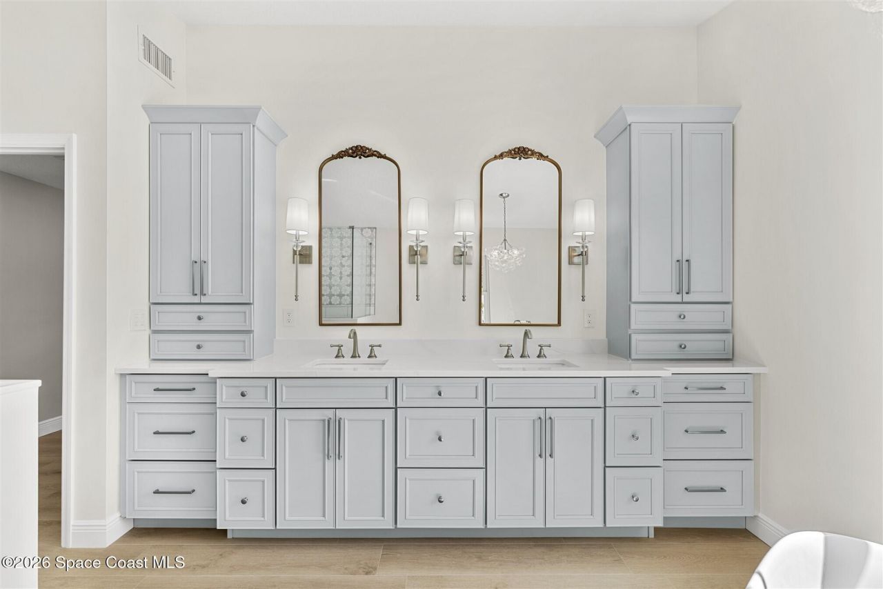 517 N River Oaks Drive , Indialantic, FL 32903 Photo