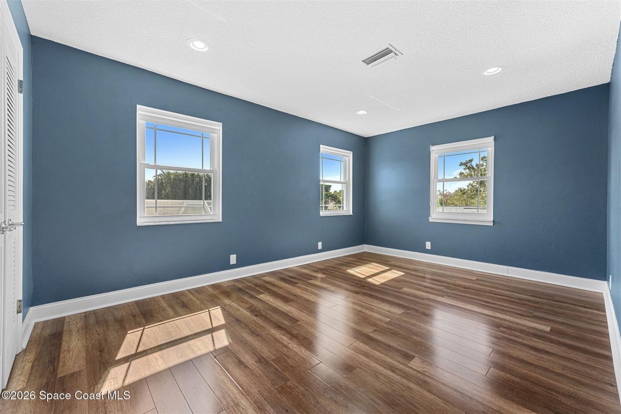 517 N River Oaks Drive , Indialantic, FL 32903 Photo