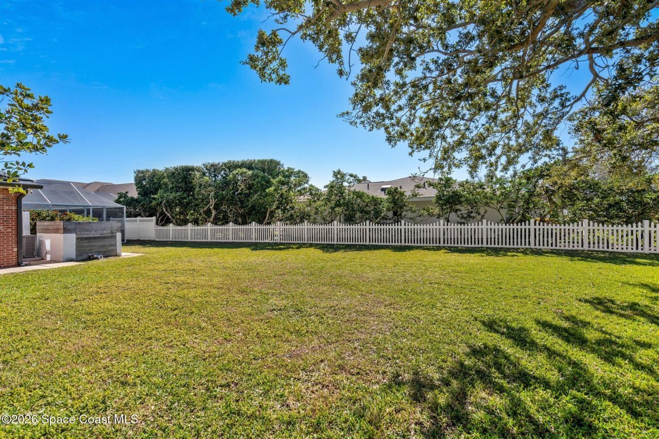 517 N River Oaks Drive , Indialantic, FL 32903 Photo