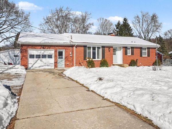 531 E Seminole Drive, Fremont, MI 49412