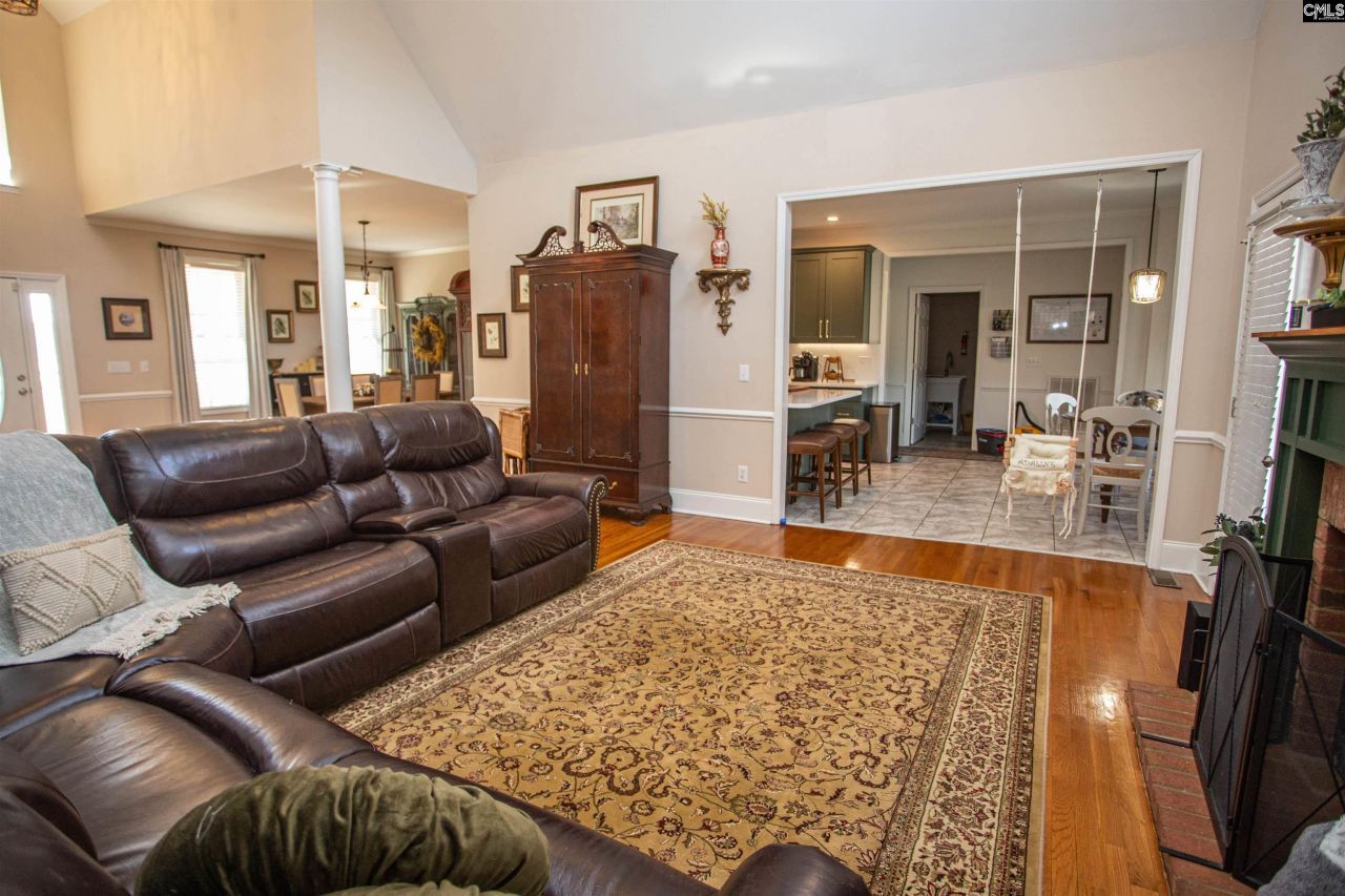 2264 Ridgeway Road  Photo 13