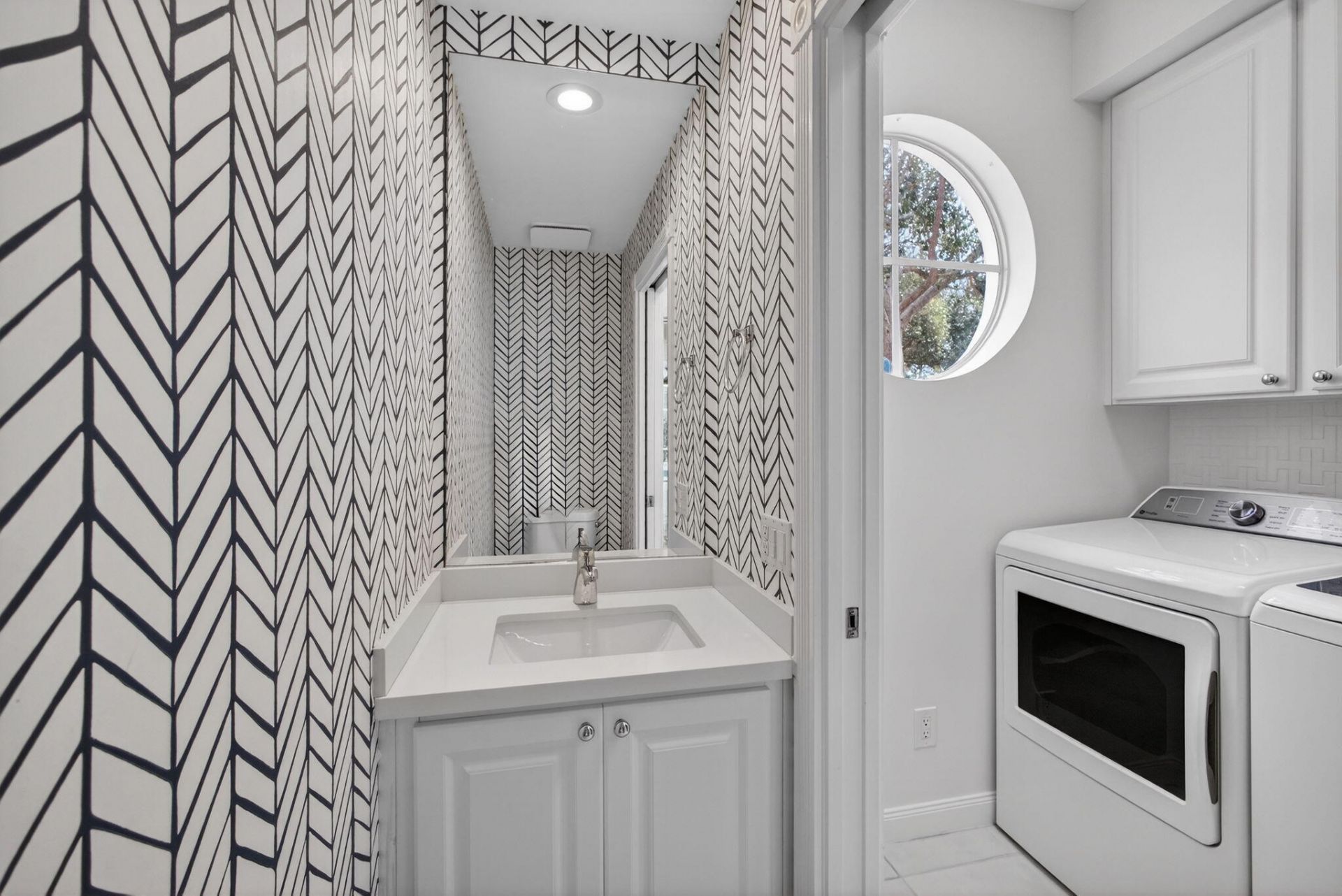 355 Salinas Drive, Palm Beach Gardens, FL 33410 Photo