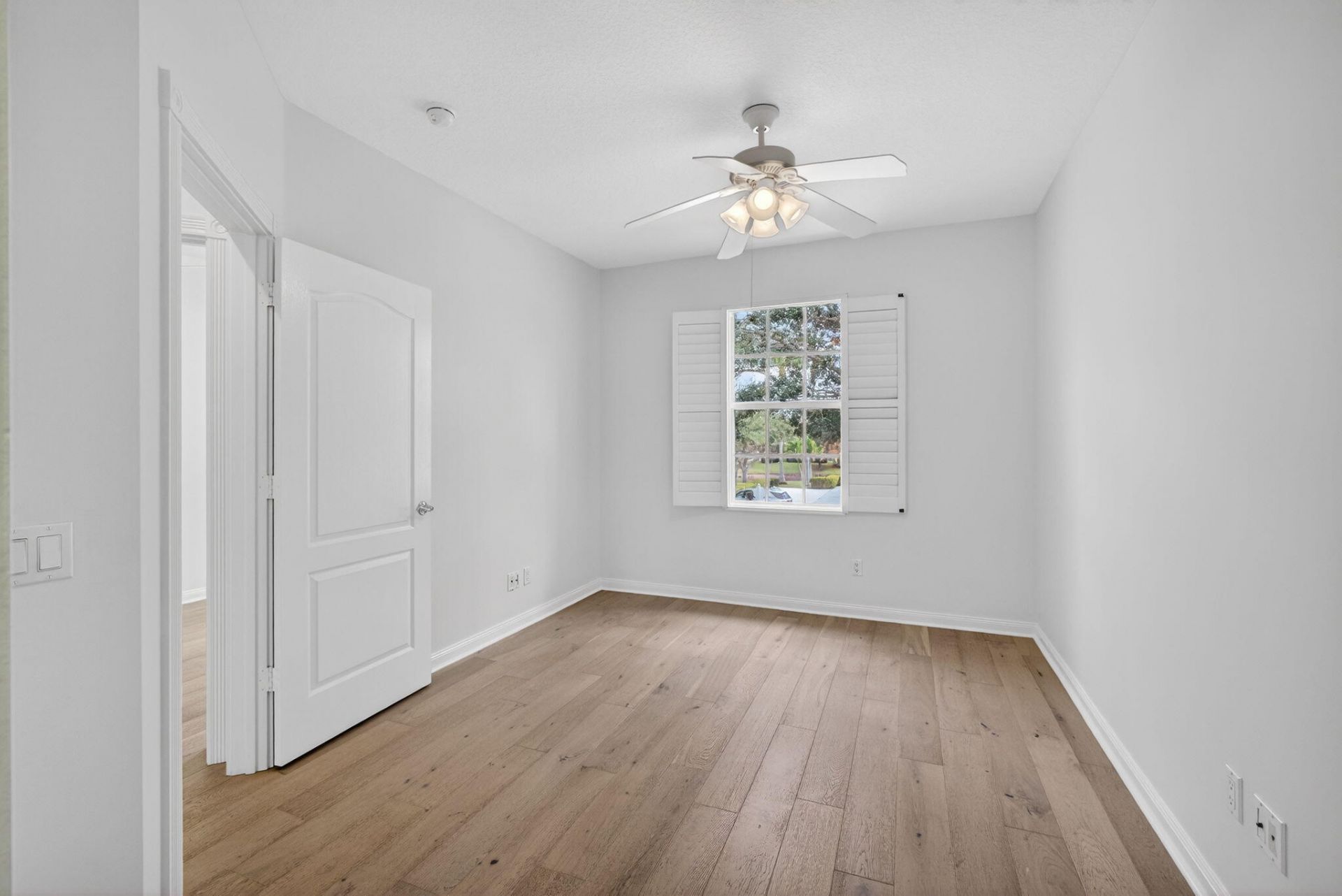 355 Salinas Drive, Palm Beach Gardens, FL 33410 Photo