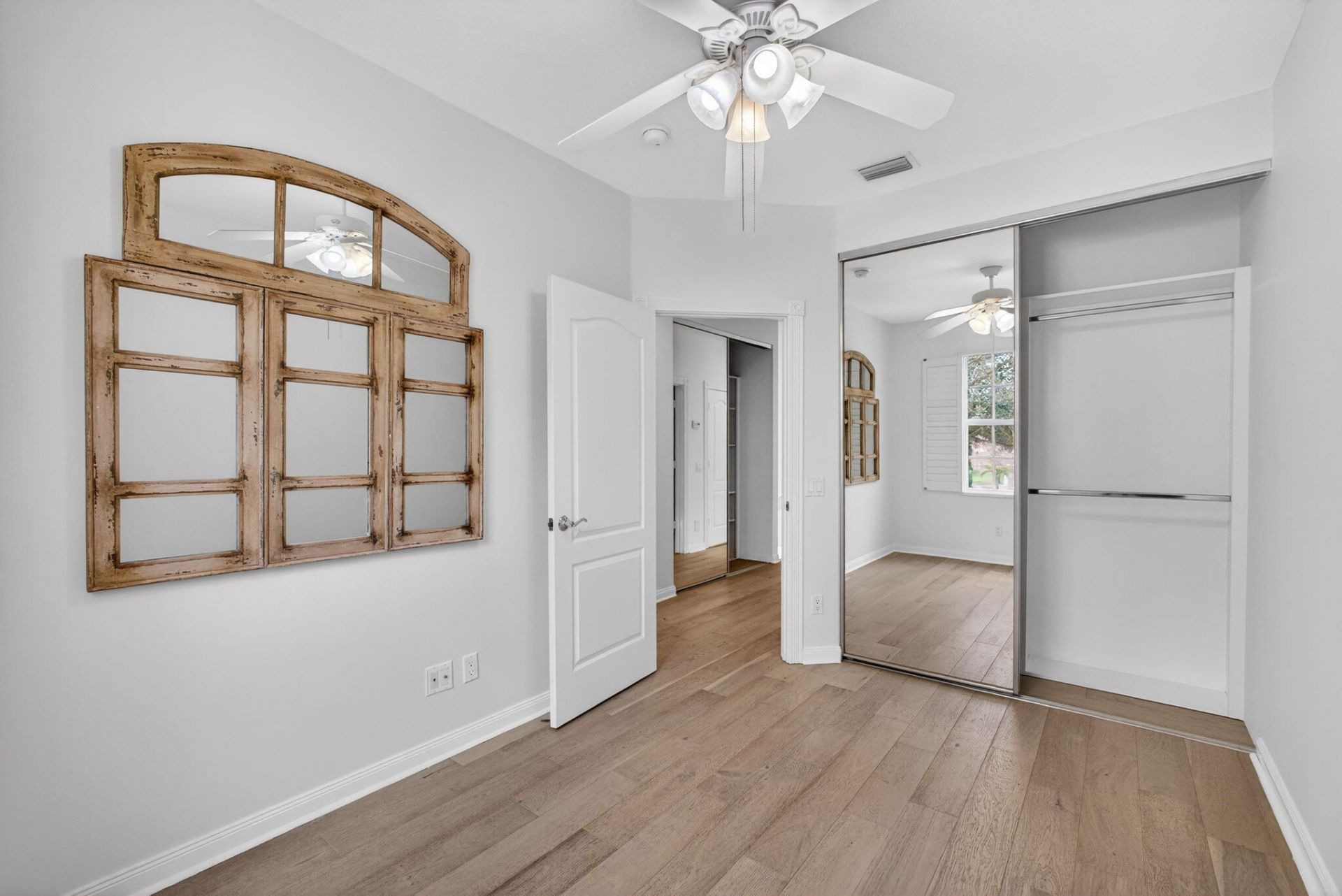 355 Salinas Drive, Palm Beach Gardens, FL 33410 Photo