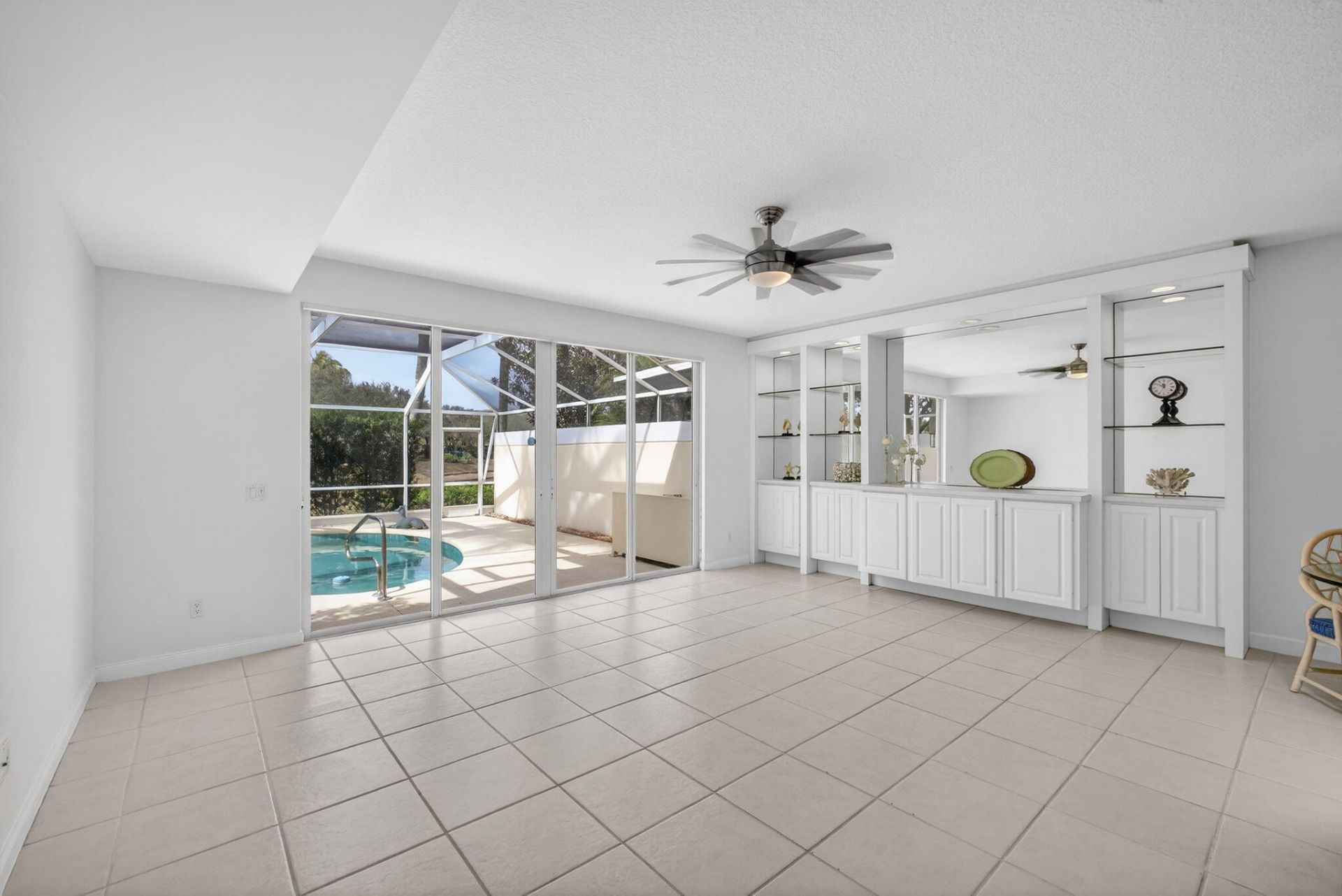 355 Salinas Drive, Palm Beach Gardens, FL 33410 Photo