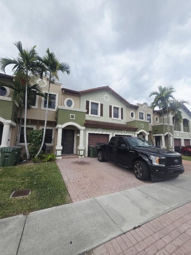 636 NE 35th Avenue, Homestead, FL 33033 Photo