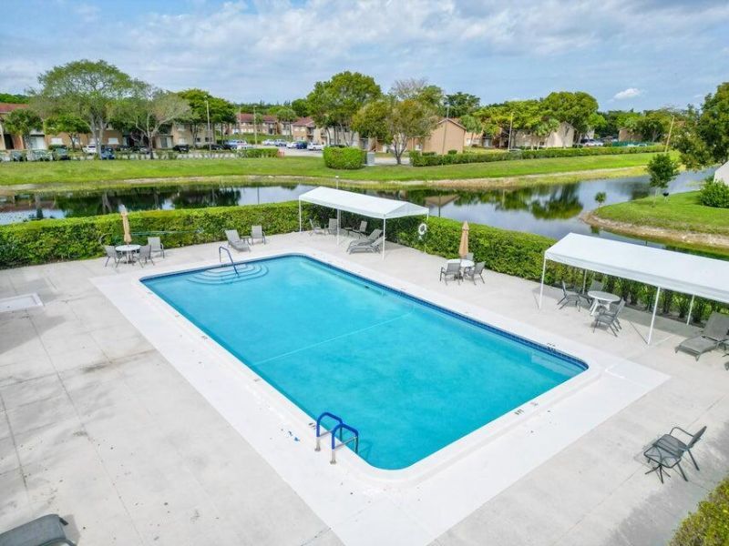 107 Lake Terry Drive, West Palm Beach, FL 33411 Photo