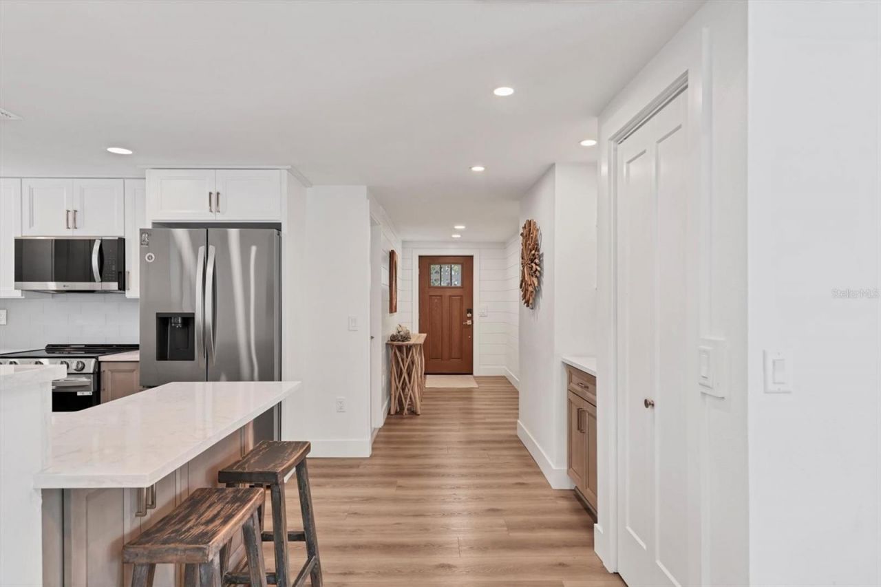 270 Gladiolus Street, Anna Maria, FL 34216 Photo