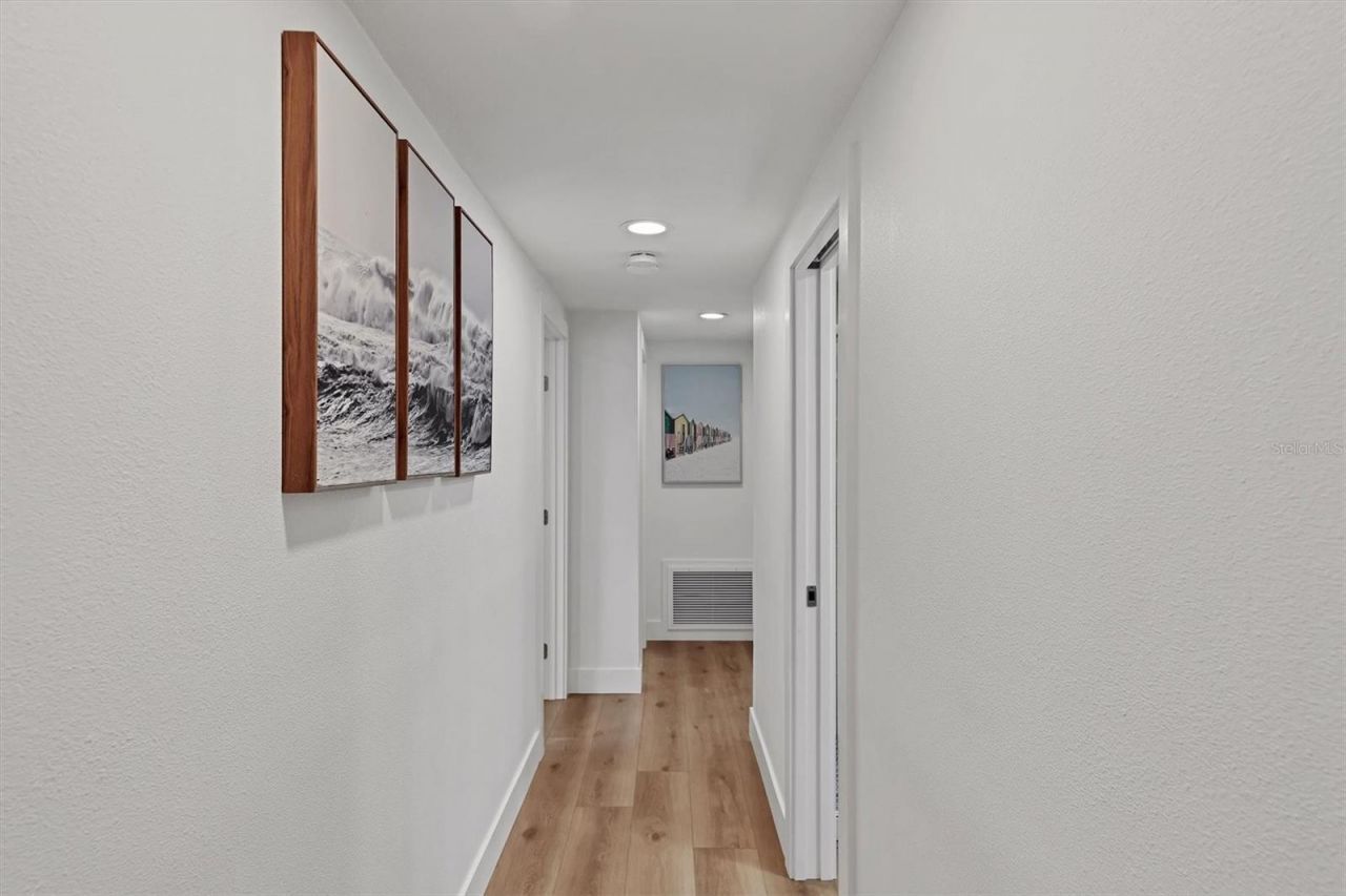 270 Gladiolus Street, Anna Maria, FL 34216 Photo