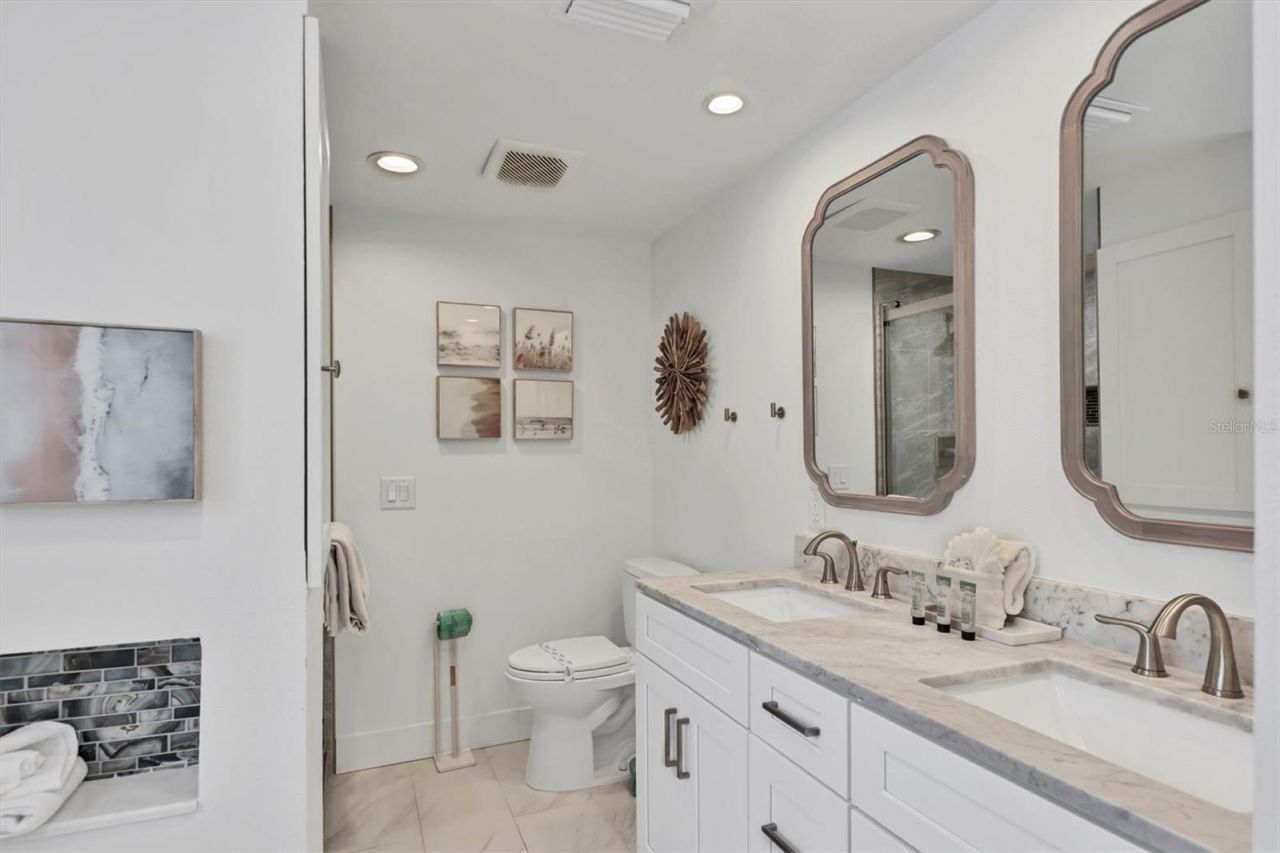 270 Gladiolus Street, Anna Maria, FL 34216 Photo