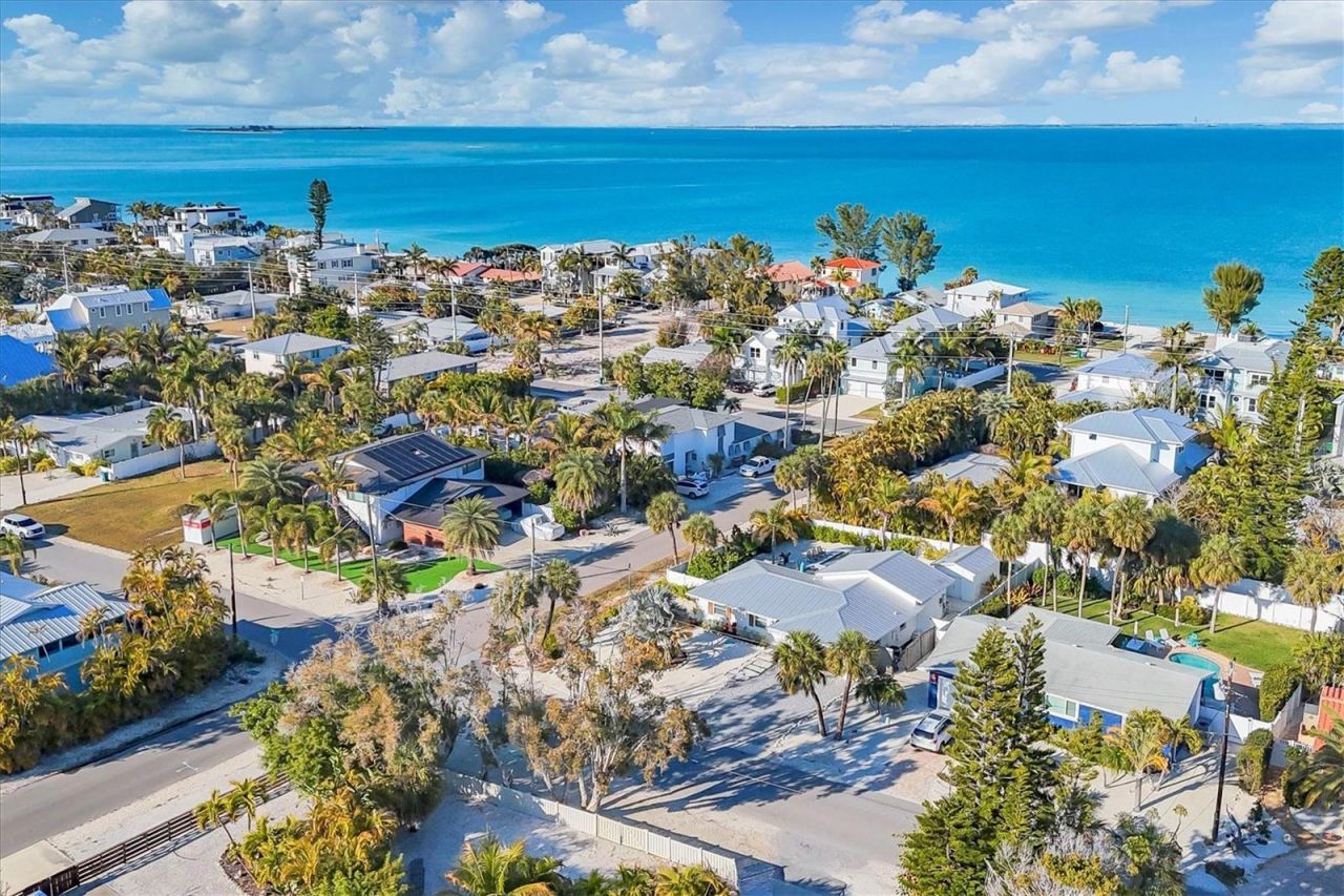 270 Gladiolus Street, Anna Maria, FL 34216 Photo