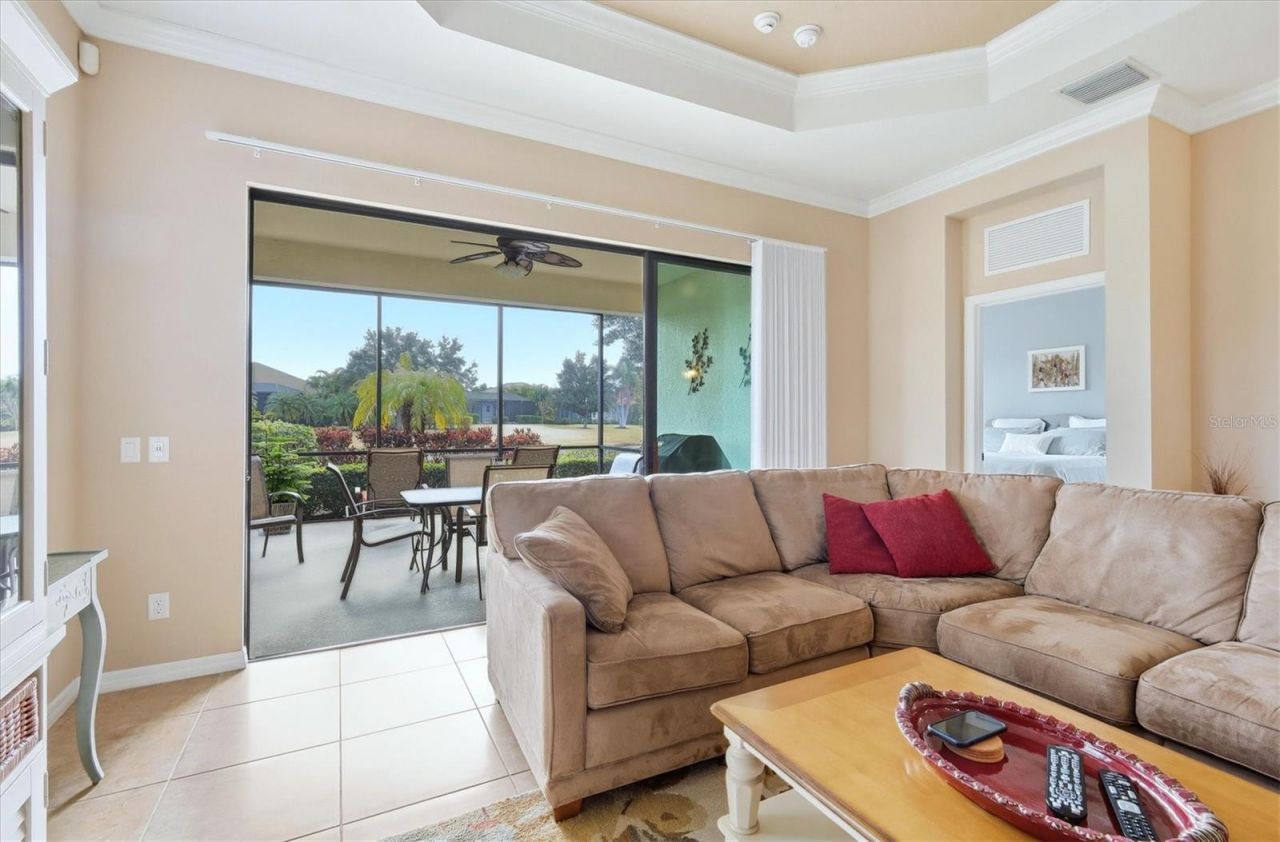 7123 Westhill Court, Lakewood Ranch, FL 34202 Photo