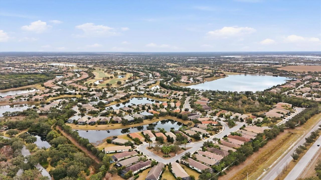 7123 Westhill Court, Lakewood Ranch, FL 34202 Photo