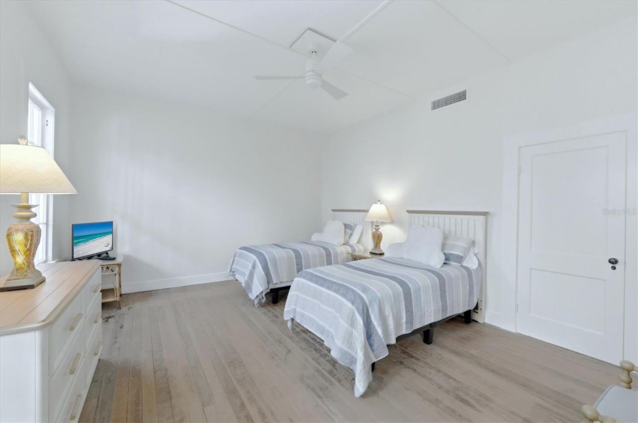 260 Gilchrist Avenue, Boca Grande, FL 33921 Photo